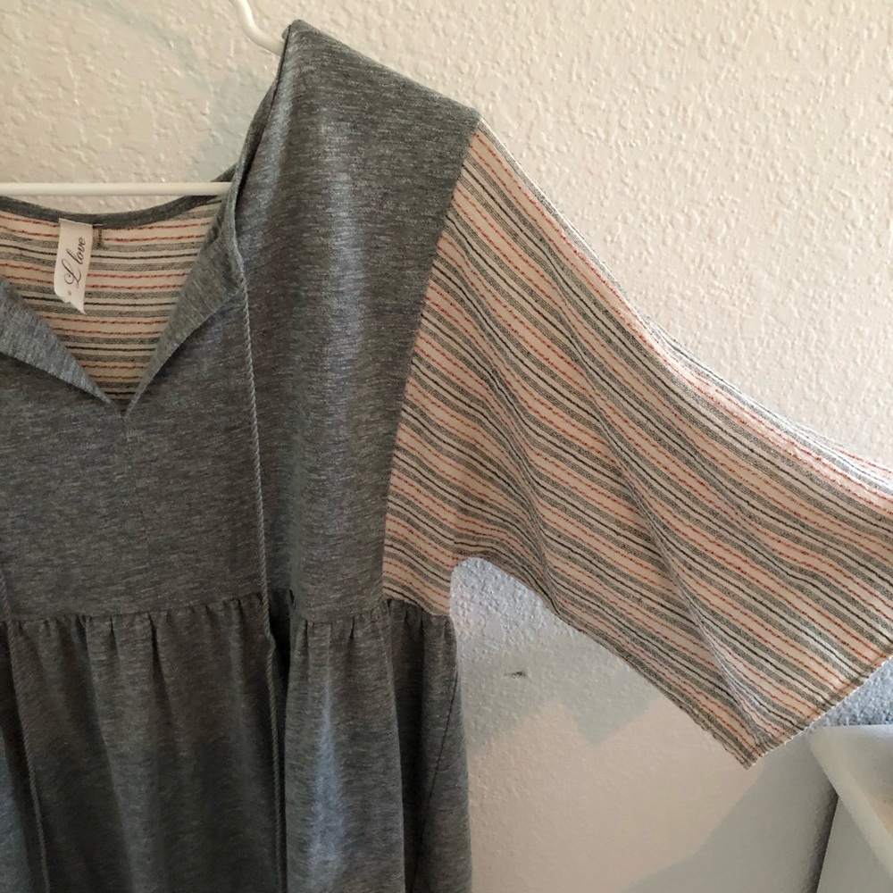 Dress - Picture 6 of 8